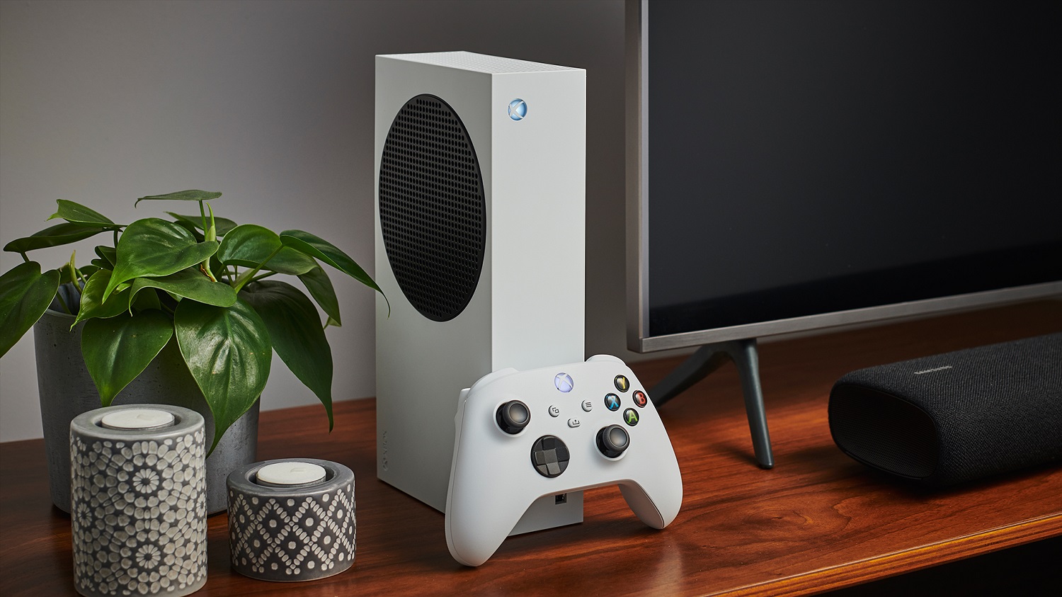 Полный обзор Xbox Series S: Новое поколение игровой консоли с компактным дизайном